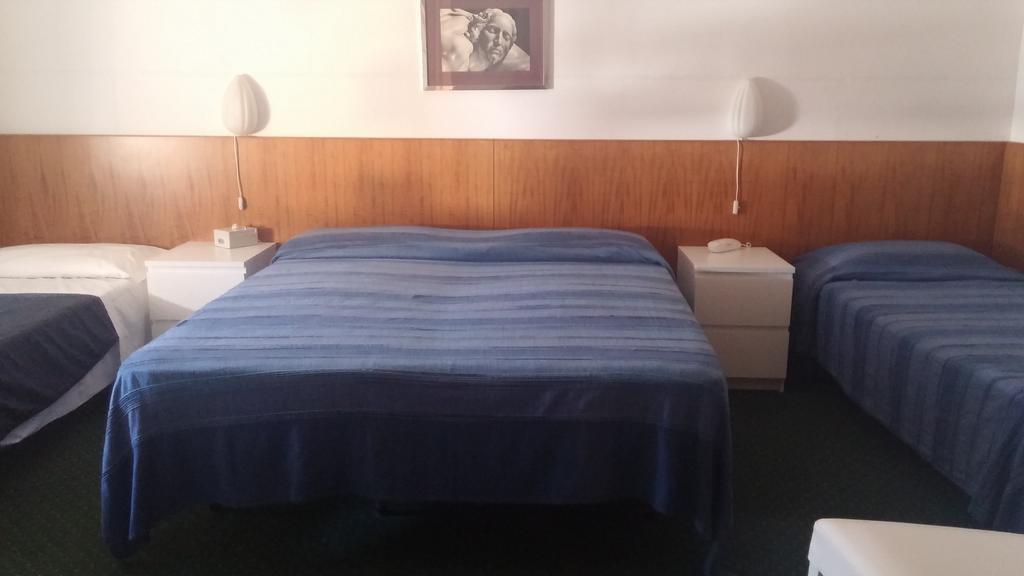 Hotel Ariston Piombino Værelse billede
