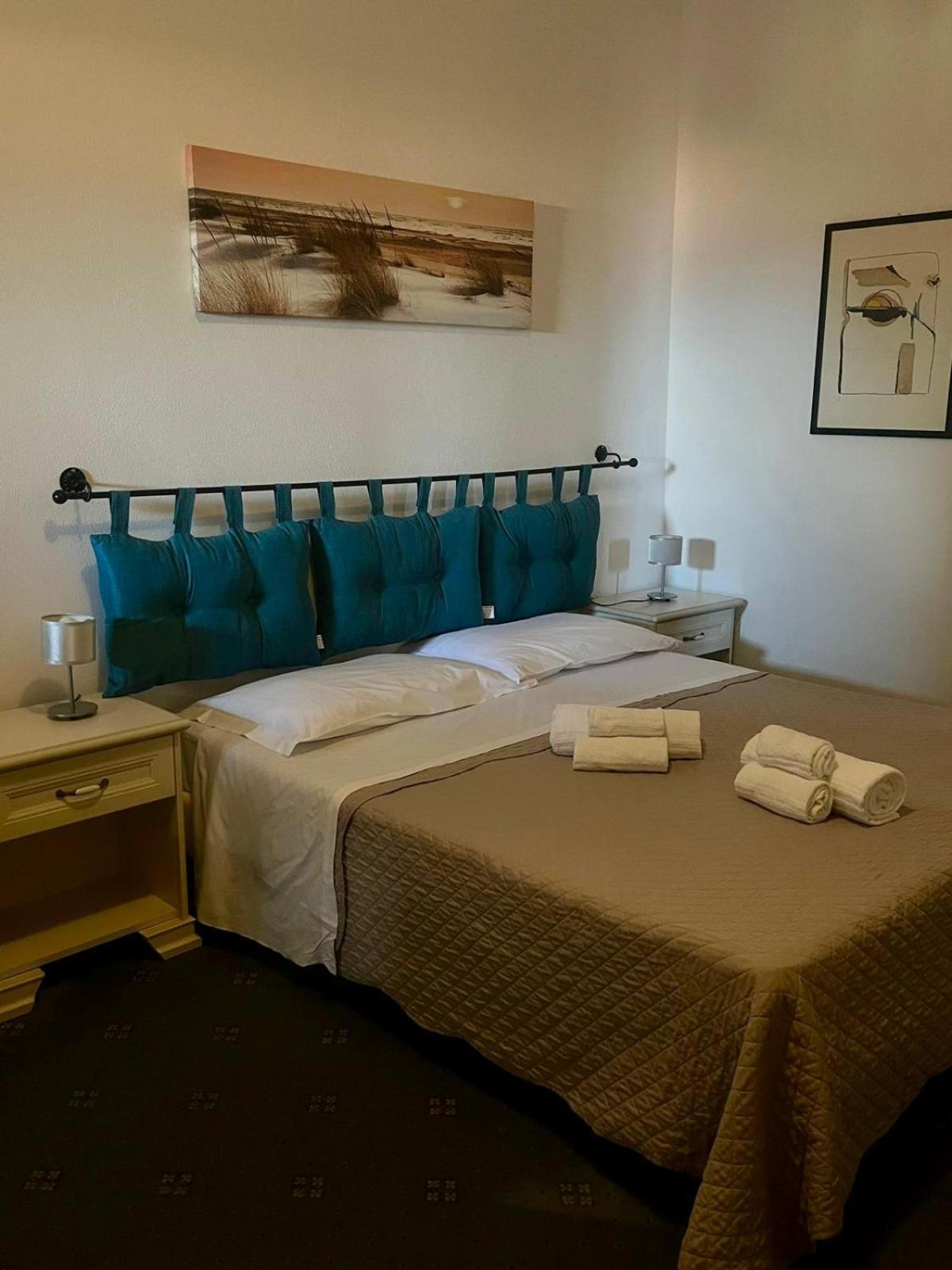 Hotel Ariston Piombino Eksteriør billede