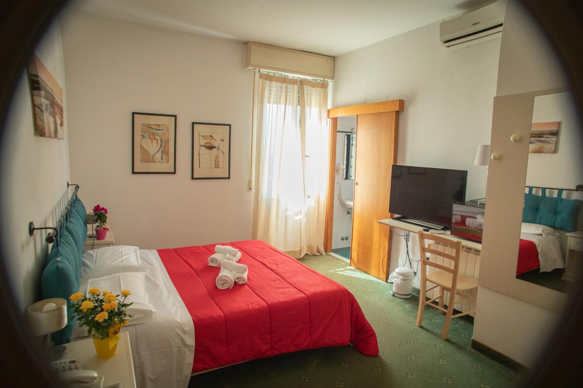 Hotel Ariston Piombino Eksteriør billede