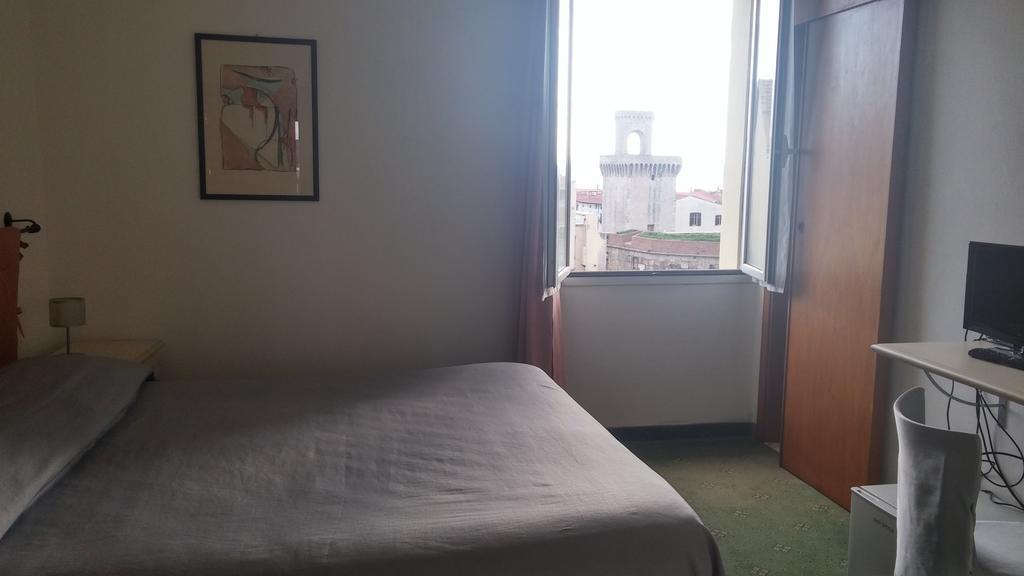 Hotel Ariston Piombino Eksteriør billede