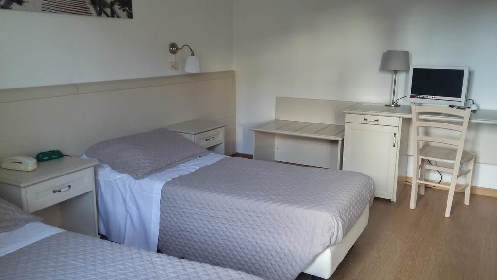 Hotel Ariston Piombino Eksteriør billede