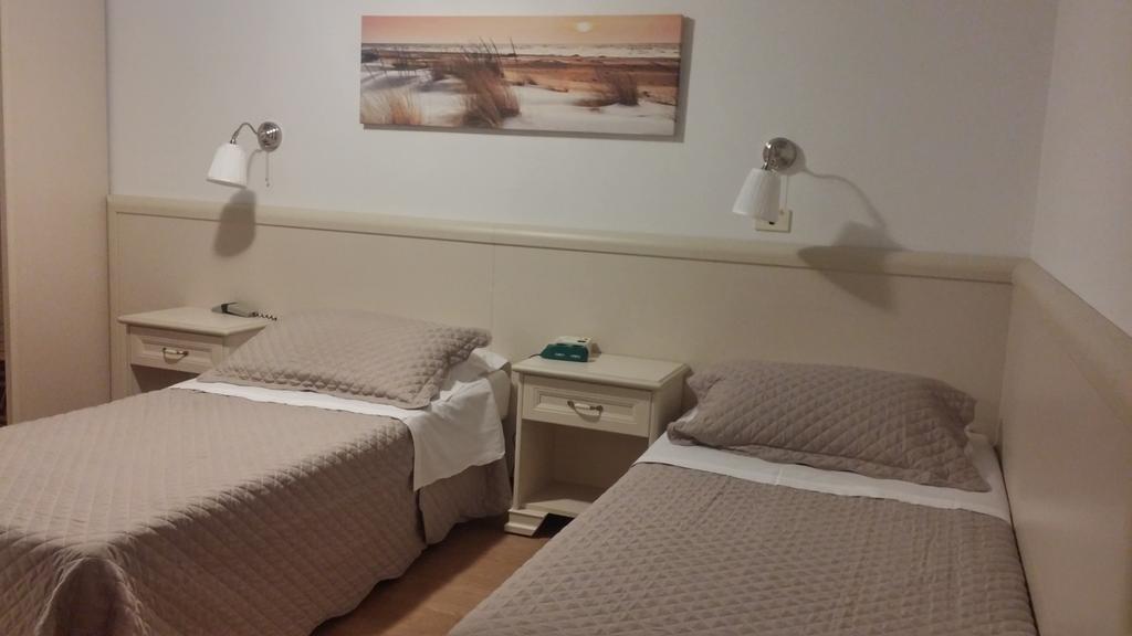 Hotel Ariston Piombino Eksteriør billede